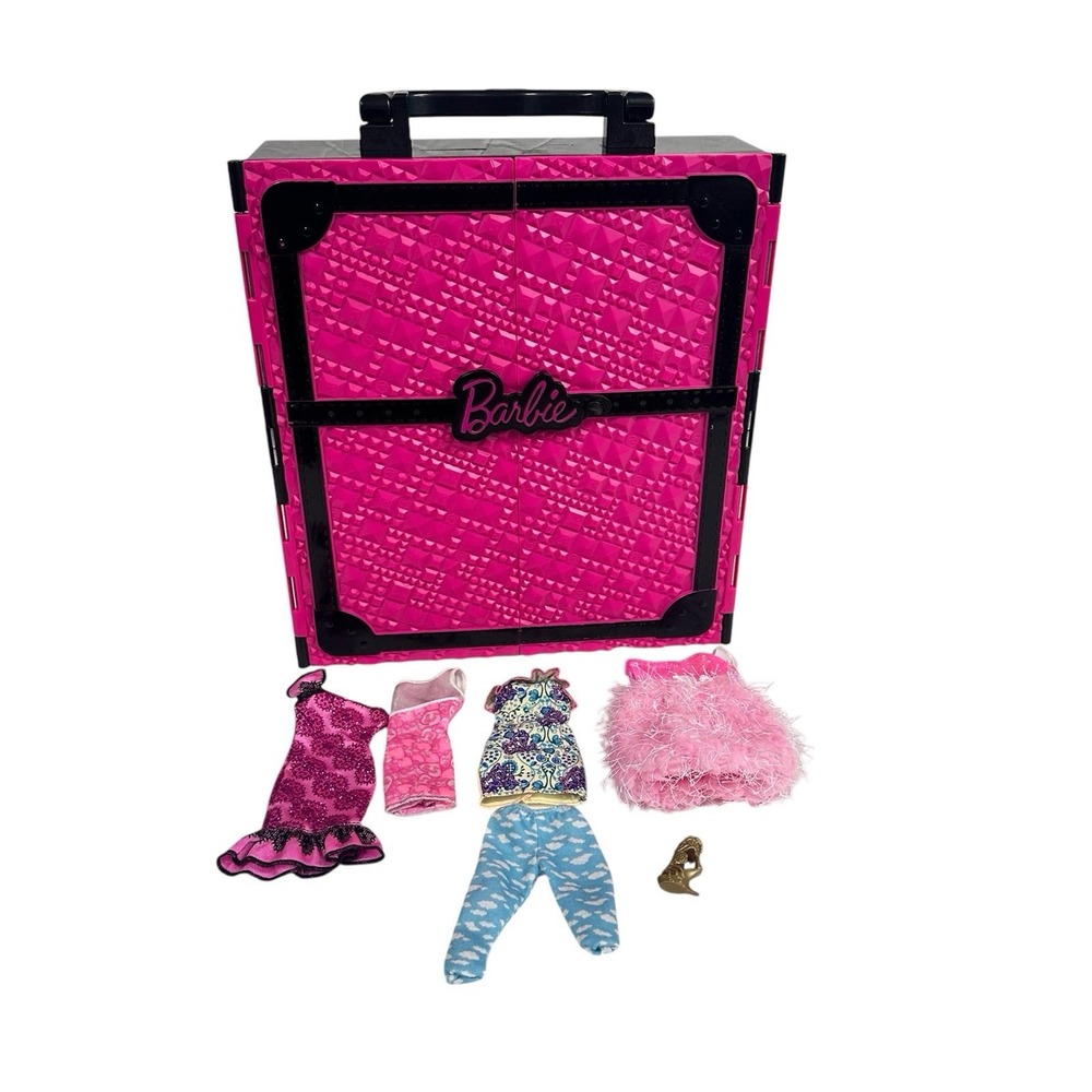 Mattel Barbie Pink‎ Wardrobe Closet Storage Carrying Case 2011 With Extras